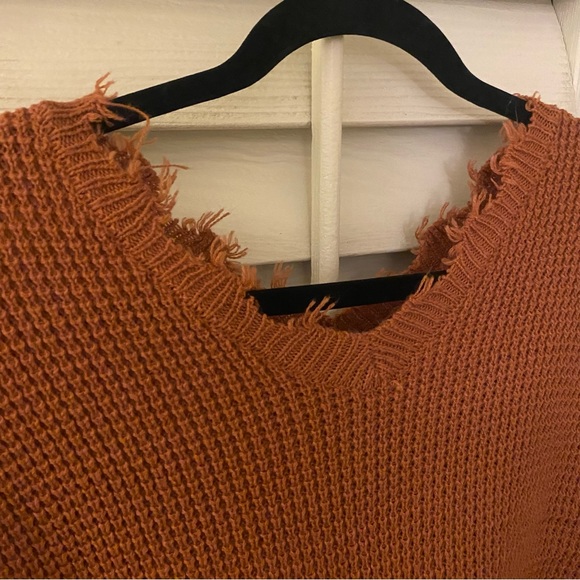 Burnt orange sweater - Picture 3 of 4